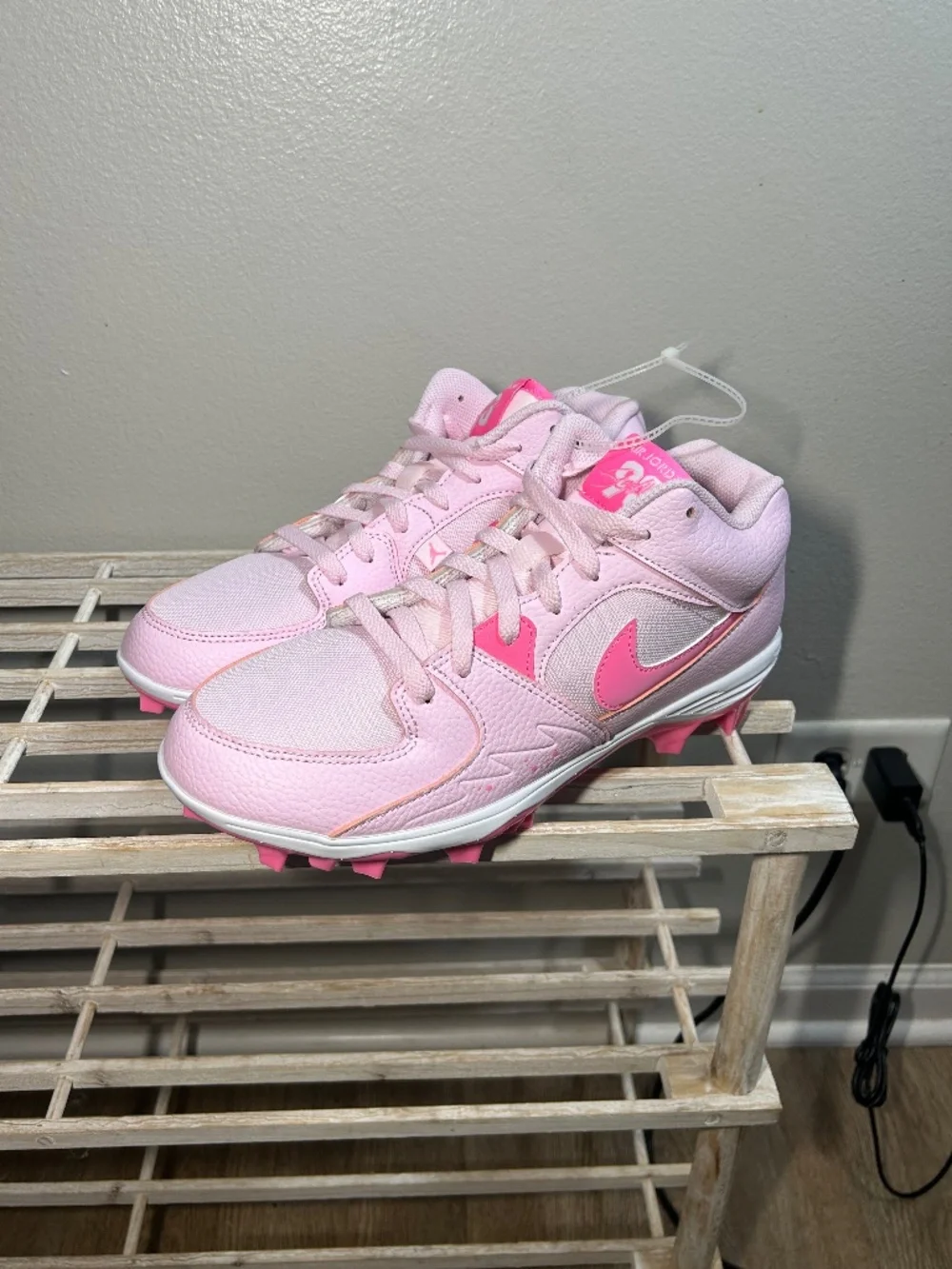 Nike Air Jordan Stadium 90 Cleat Pink Foam HQ0210-600 Football Men Size 9.5